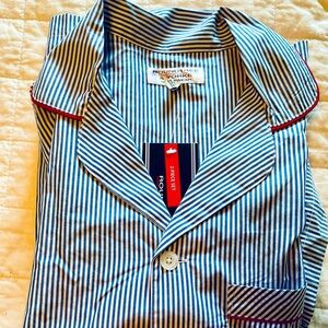 Roundtree & Yorke Women’s  Sleepwear Sz Small Blue Striped Shorts Button Top NWT
